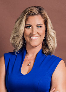 Megan Scheff | Marketing Director at Oak Harvest Financial Group