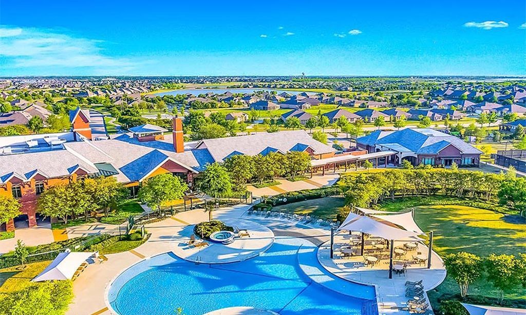 The Village at Frisco Lakes (Del Web)
